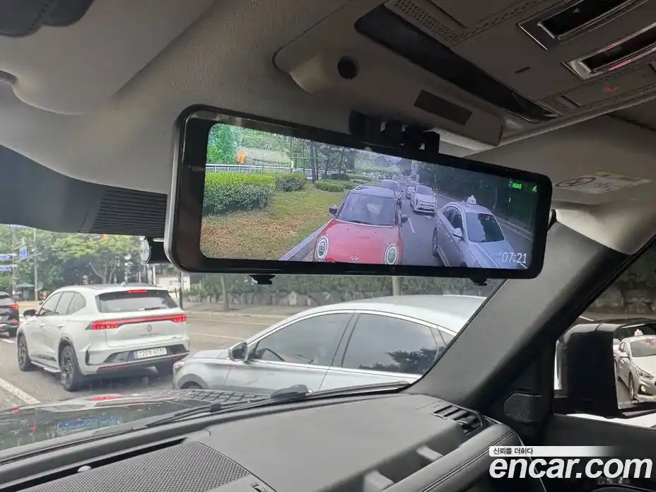 Land Rover Defender 2023 3.0 Автомат в Москве № 231325, фото 6