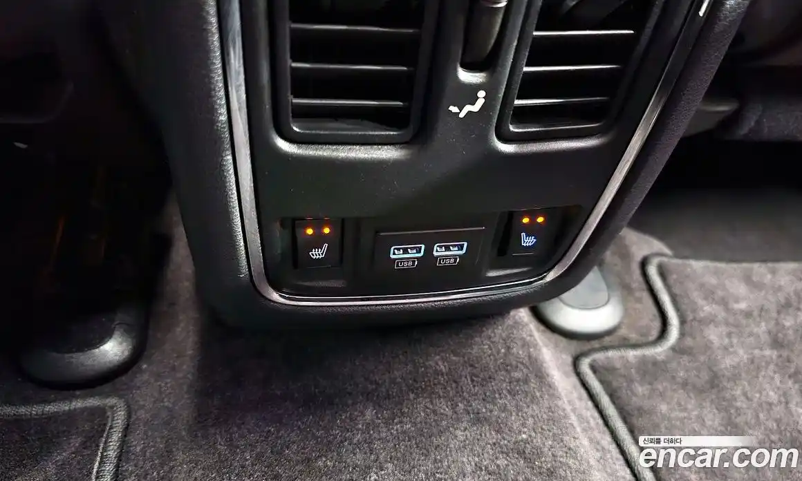 Jeep Cherokee 2016 3.6 Автомат в Москве № 232548, фото 19