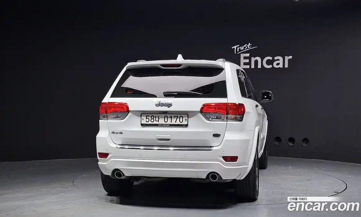 Jeep Cherokee 2016 3.6 Автомат в Москве № 232548, фото 4