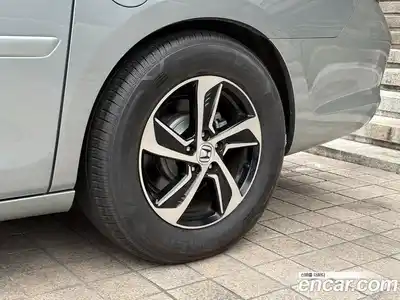 Honda Odyssey 2007 3.5 Автомат в Москве № 232997, миниатюра 5