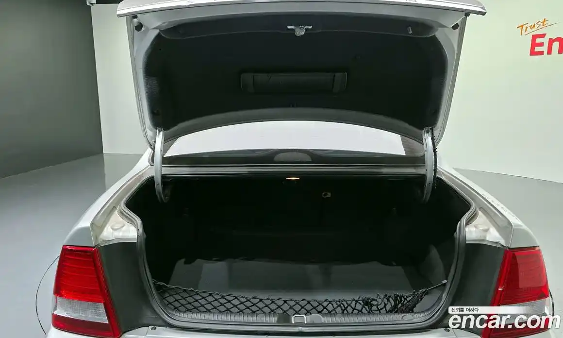 Chevrolet Statesman 2005 3.6 Автомат в Москве № 238591, фото 17