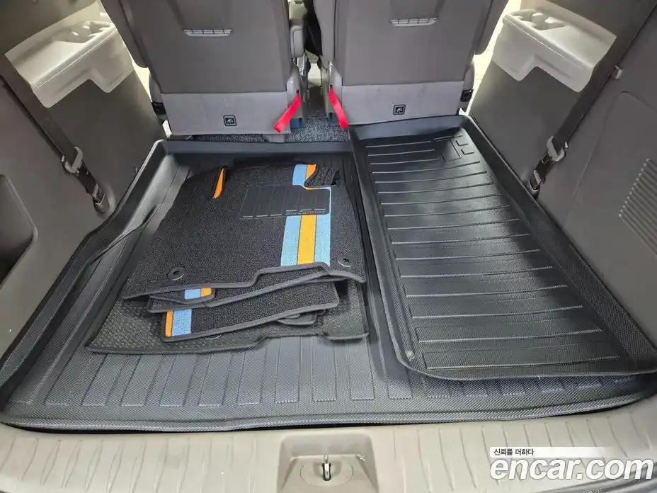 Kia Canival 2025 3.5 Автомат в Москве № 249656, фото 15