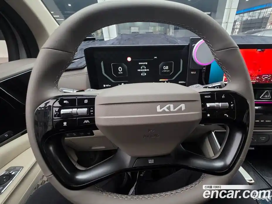 Kia Canival 2025 3.5 Автомат в Москве № 249656, фото 20