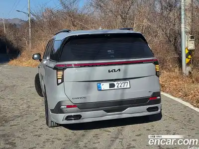 Kia Canival 2025 3.5 Автомат в Москве № 249656, миниатюра 4