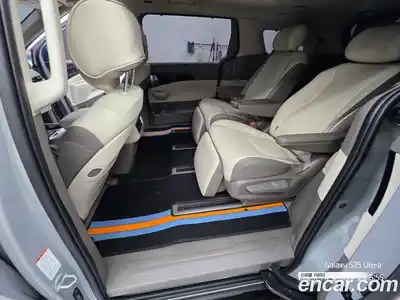 Kia Canival 2025 3.5 Автомат в Москве № 249656, миниатюра 9