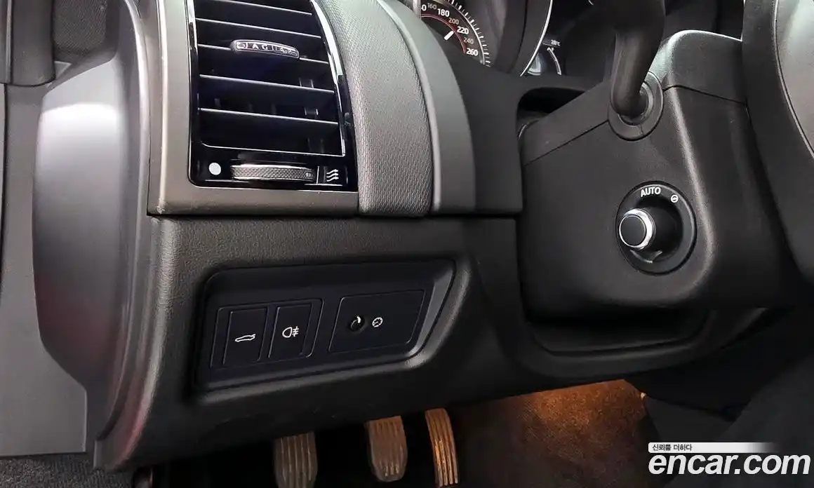 Jaguar F-Type 2016 3.0 Механическая в Москве № 256047, фото 17