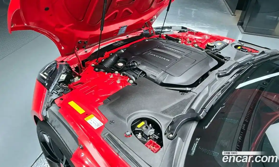 Jaguar F-Type 2016 3.0 Механическая в Москве № 256047, фото 6