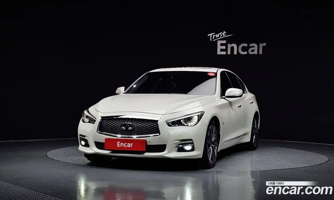 Infiniti Q50 2016 2.1 Автомат в Москве № 256142, фото 12