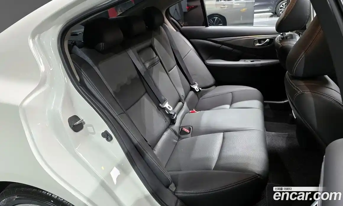 Infiniti Q50 2016 2.1 Автомат в Москве № 256142, фото 16