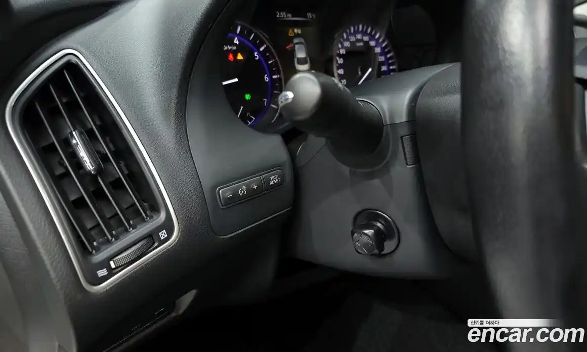 Infiniti Q50 2016 2.1 Автомат в Москве № 256142, фото 18