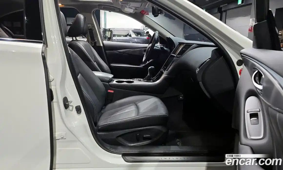 Infiniti Q50 2016 2.1 Автомат в Москве № 256142, фото 3