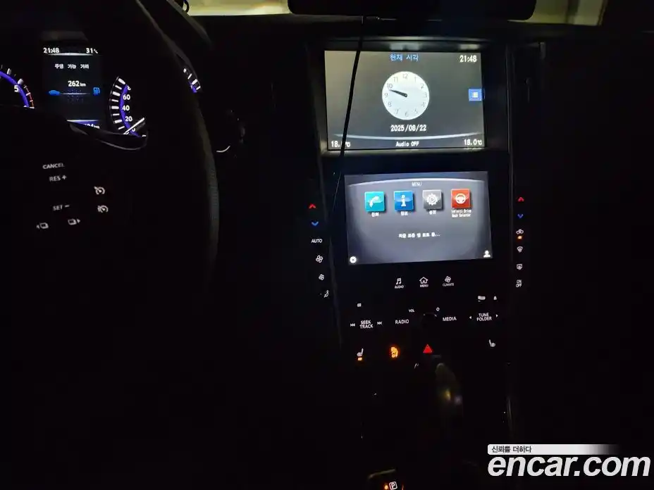 Infiniti Q50 2014 2.1 Автомат в Москве № 256216, фото 11