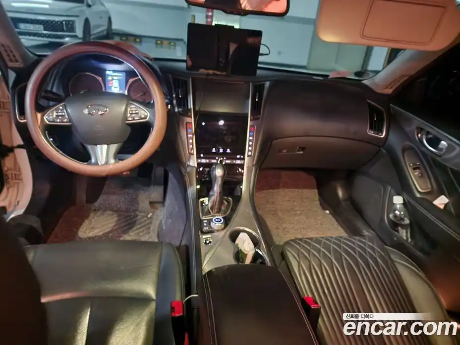 Infiniti Q50 2014 2.1 Автомат в Москве № 256216, фото 10
