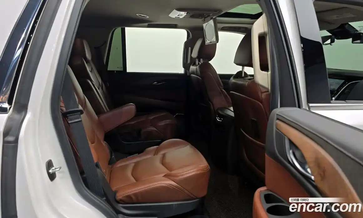 Cadillac Escalade 2020 6.2 Автомат в Москве № 256430, фото 12