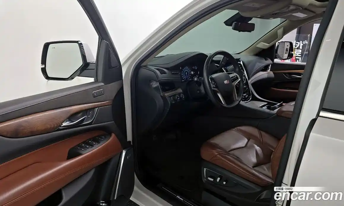 Cadillac Escalade 2020 6.2 Автомат в Москве № 256430, фото 14