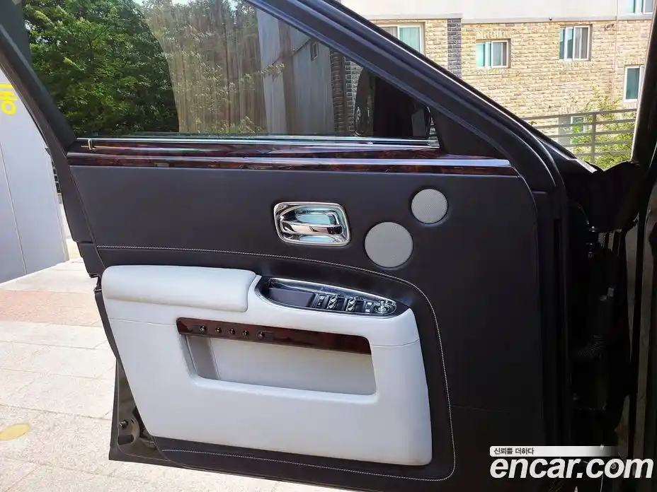 Rolls-Royce Ghost 2018 6.6 Автомат в Москве № 256727, фото 15