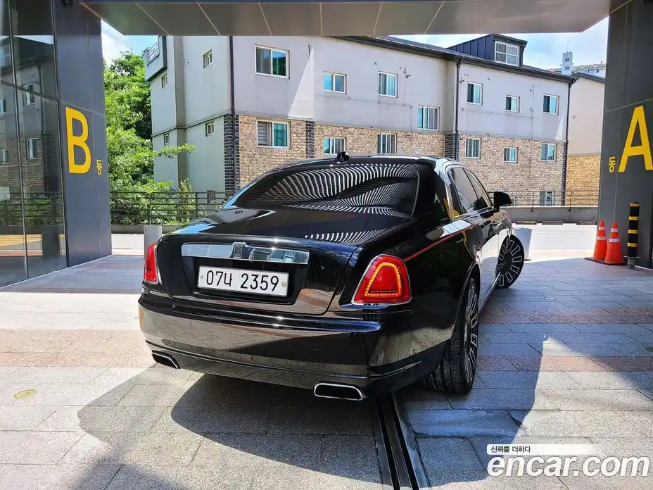 Rolls-Royce Ghost 2018 6.6 Автомат в Москве № 256727, фото 3