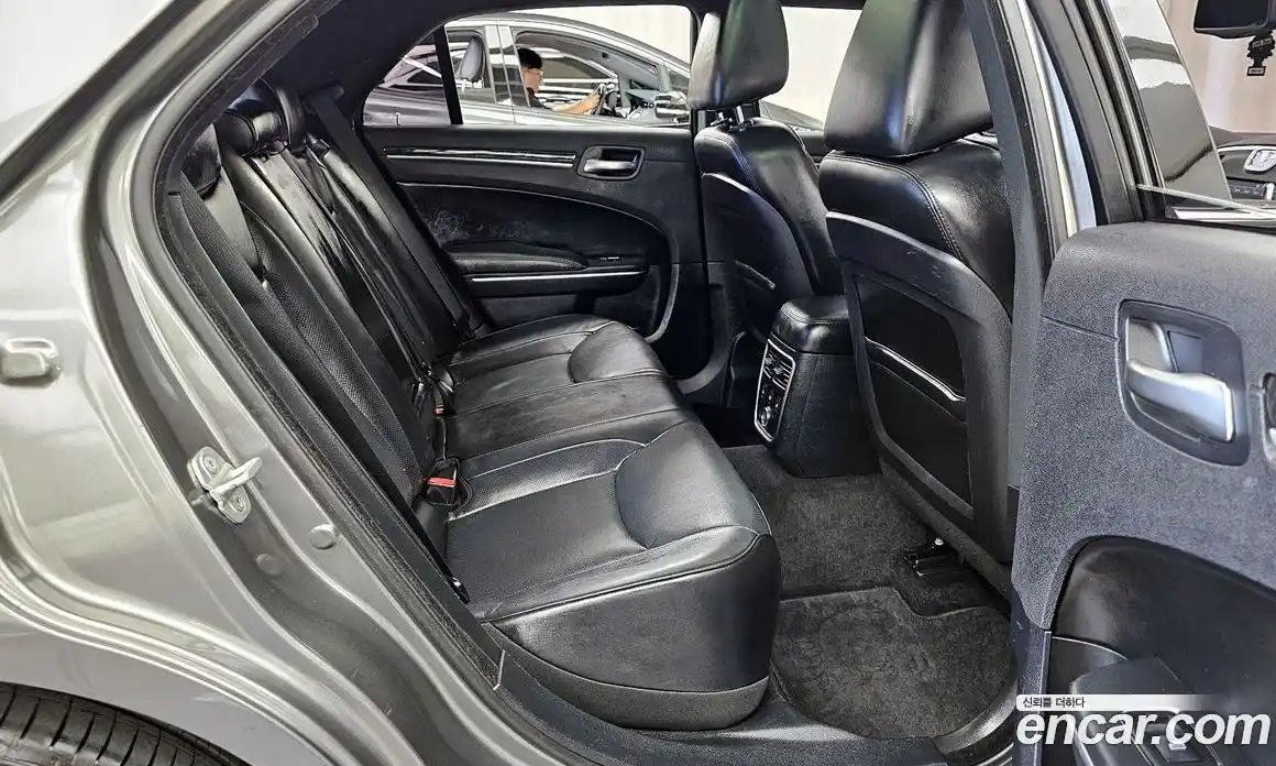 Chrysler 300C 2012 3.6 Автомат в Москве № 256753, фото 12