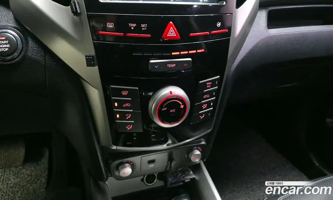 SsangYong TIBOLI 2016 1.6 Автомат в Москве № 26064, фото 16