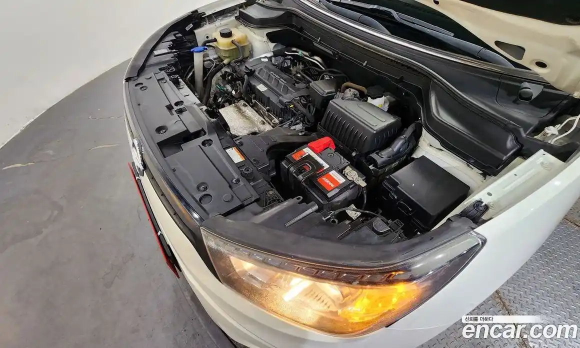 SsangYong TIBOLI 2015 1.6 Автомат в Москве № 260753, фото 14