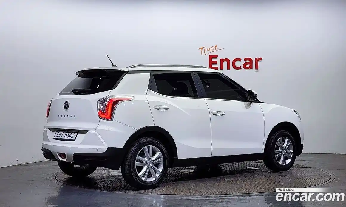 SsangYong TIBOLI 2015 1.6 Автомат в Москве № 260753, фото 19