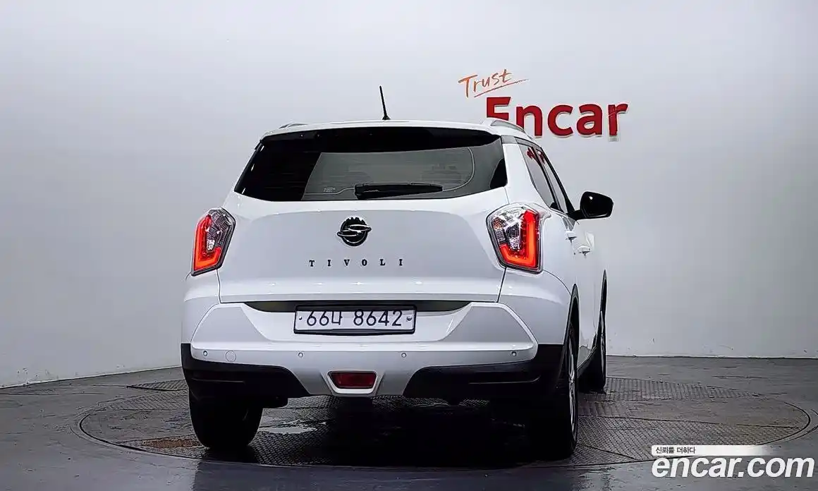 SsangYong TIBOLI 2015 1.6 Автомат в Москве № 260753, фото 20