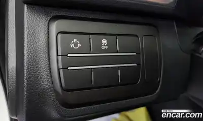 SsangYong TIBOLI 2015 1.6 Автомат в Москве № 260753, миниатюра 2