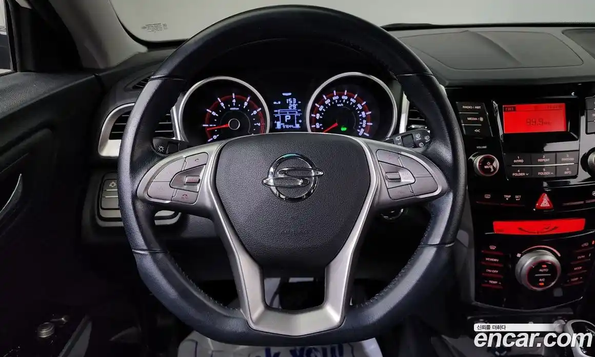 SsangYong TIBOLI 2015 1.6 Автомат в Москве № 260753, фото 7