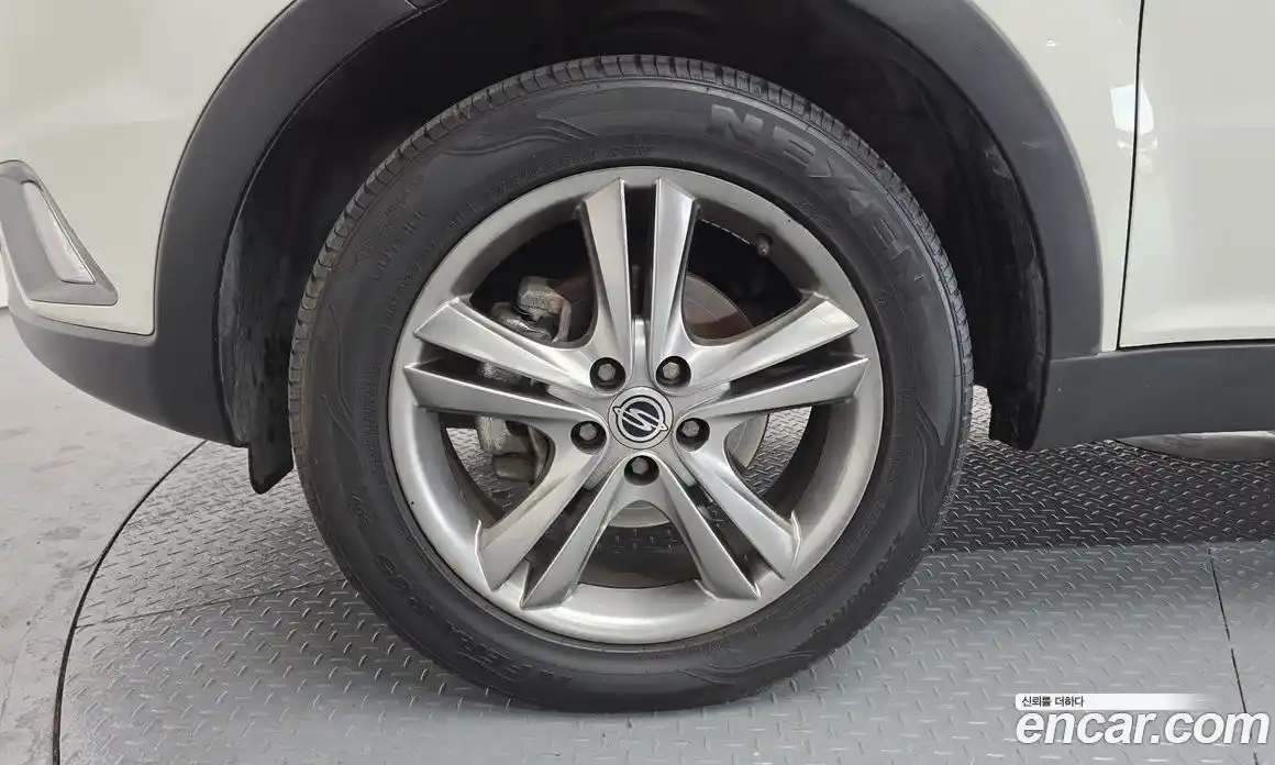 SsangYong Korando 2013 2.0 Автомат в Москве № 26197, фото 5