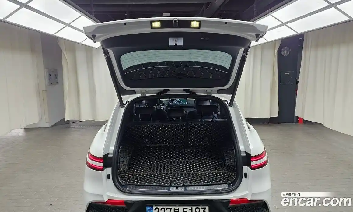 Genesis GV70 2022 2.5 Автомат в Москве № 26288, фото 8