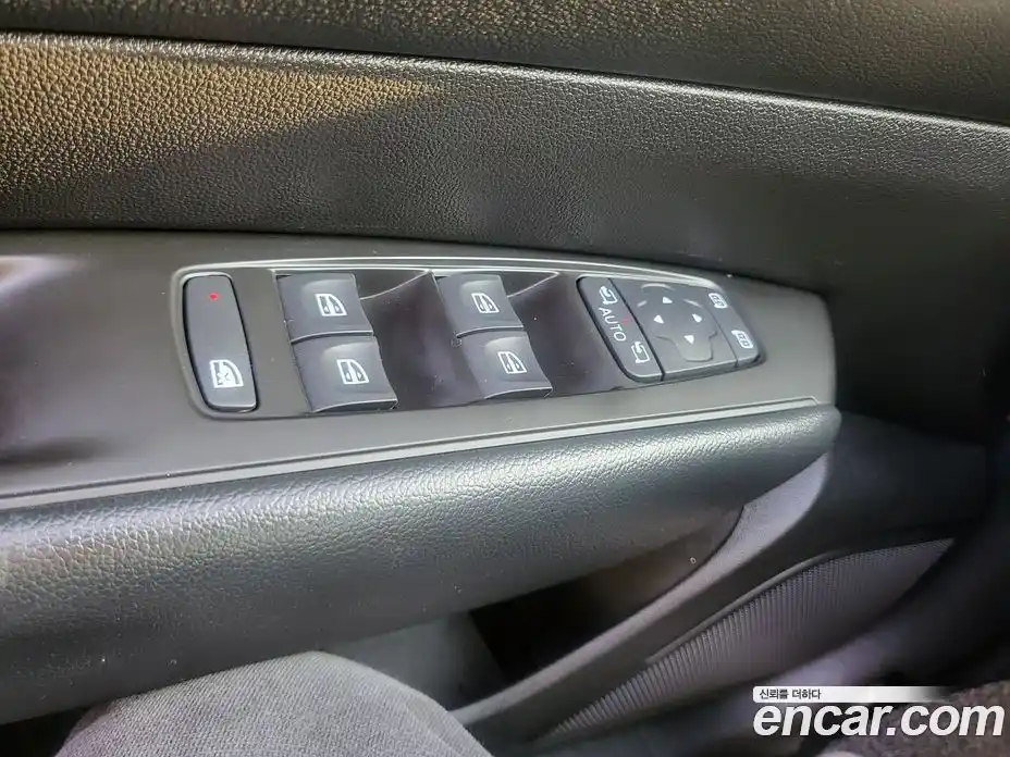 Renault SM6 2019 2.0 Автомат в Москве № 266420, фото 13