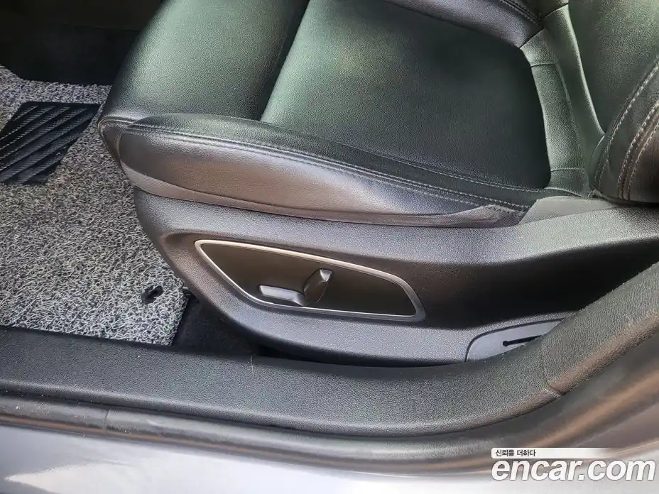 Renault SM6 2019 2.0 Автомат в Москве № 266420, фото 14