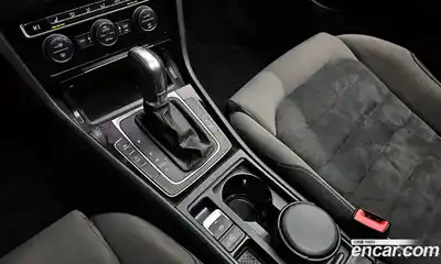 Volkswagen Golf 2016 2.0 Автомат в Москве № 277543, миниатюра 12