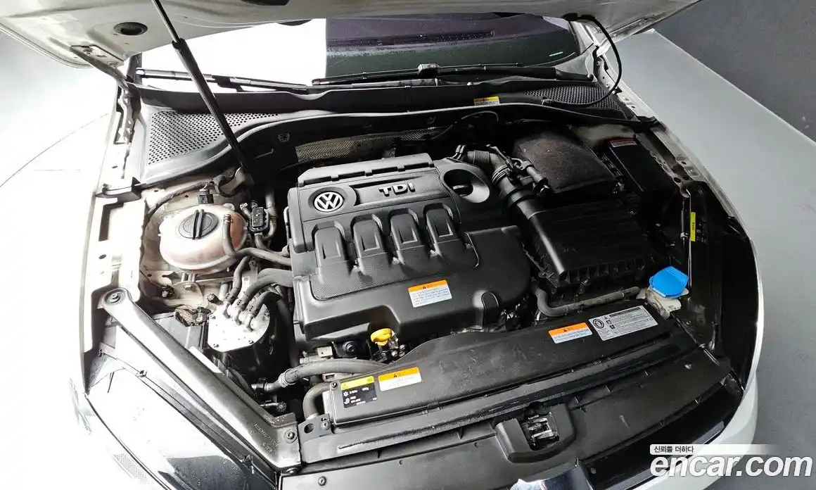 Volkswagen Golf 2016 2.0 Автомат в Москве № 277543, фото 14