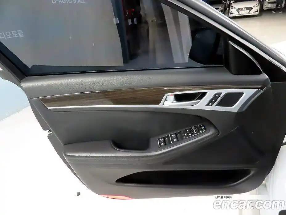 Genesis G80 2019 3.3 Автомат в Москве № 27847, фото 14