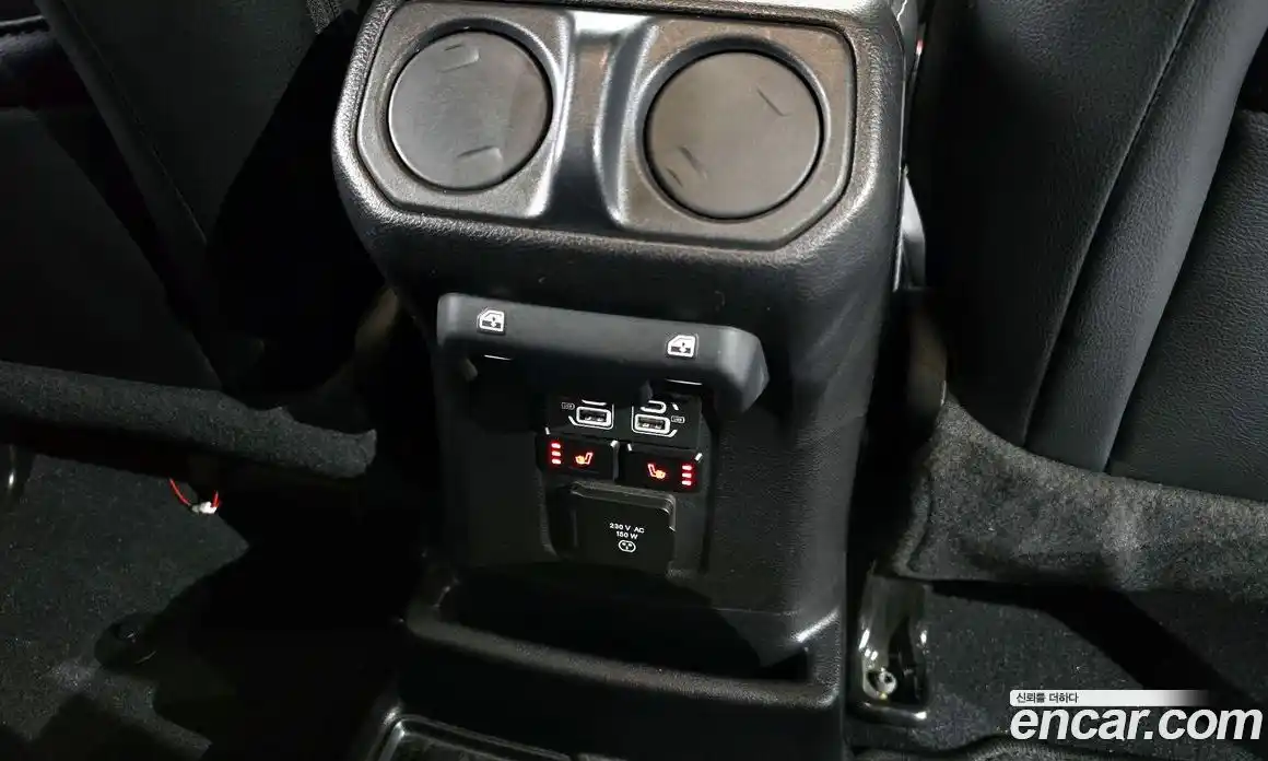 Jeep Wrangler 2021 2.0 Автомат в Москве № 278768, фото 19