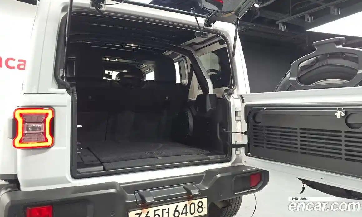 Jeep Wrangler 2021 2.0 Автомат в Москве № 278768, фото 20