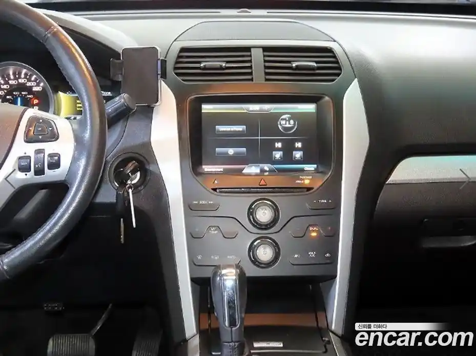 Ford Explorer 2014 2.0 Автомат в Москве № 281951, фото 11