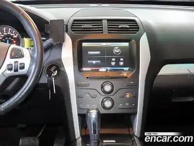 Ford Explorer 2014 2.0 Автомат в Москве № 281951, миниатюра 11