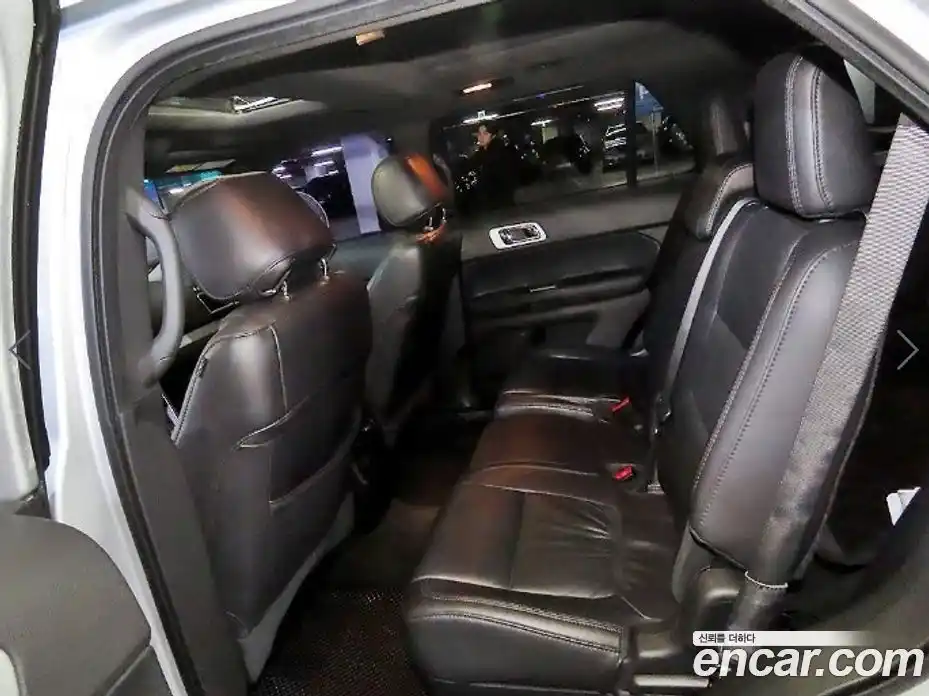 Ford Explorer 2014 2.0 Автомат в Москве № 281951, фото 7