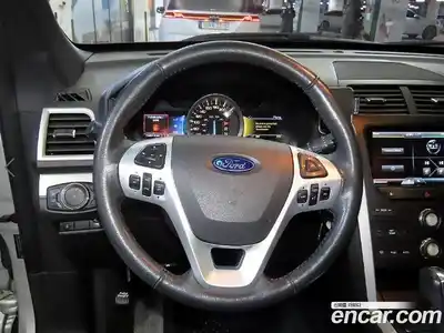 Ford Explorer 2014 2.0 Автомат в Москве № 281951, миниатюра 8