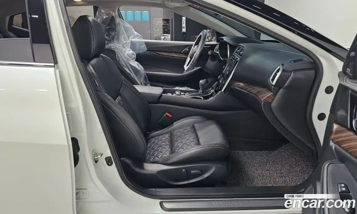 Nissan Maxima 2017 3.5 Автомат в Москве № 284973, фото 14