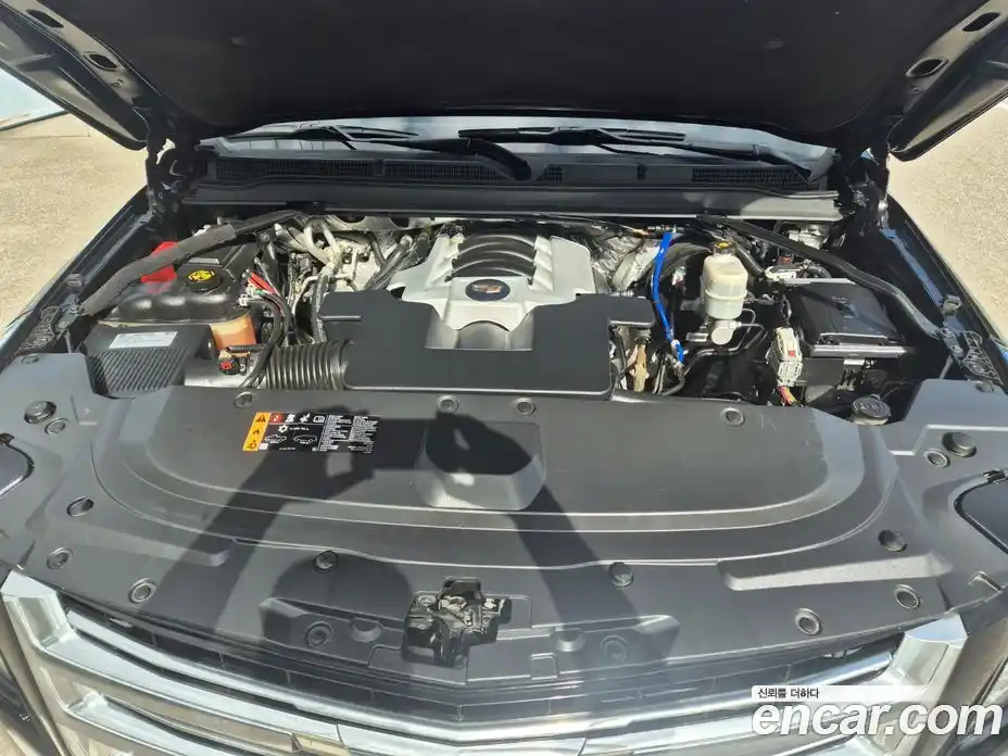 Cadillac Escalade 2017 6.2 Автомат в Москве № 285587, фото 6