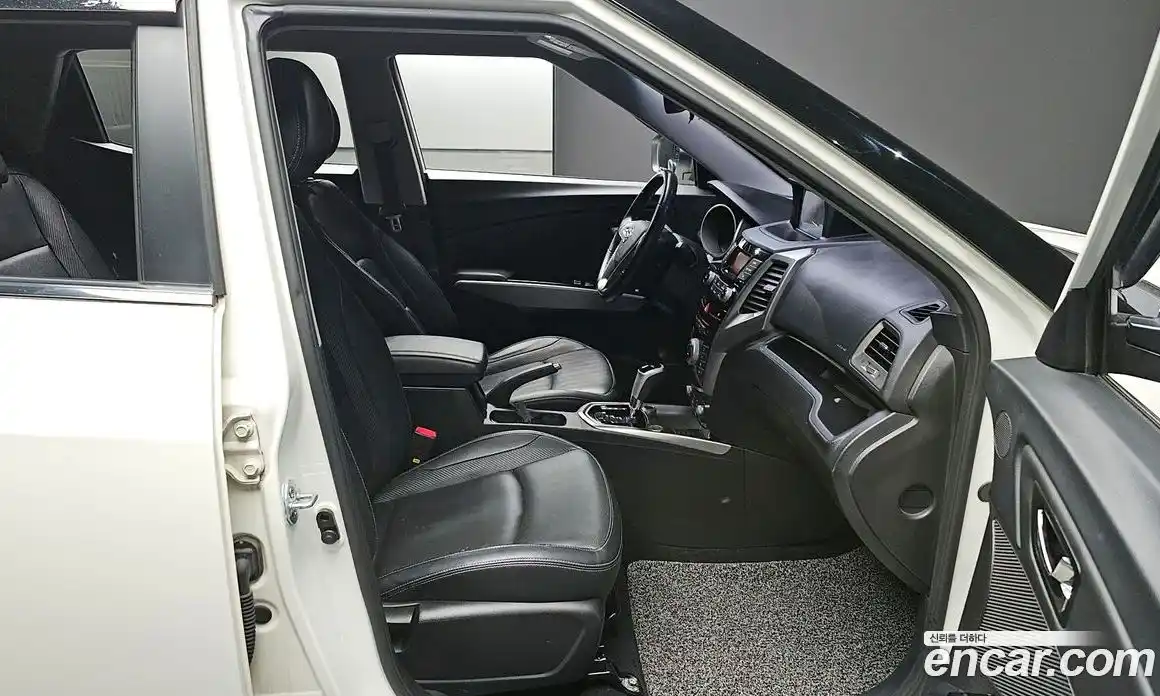 SsangYong TIBOLI 2016 1.6 Автомат в Москве № 30379, фото 10