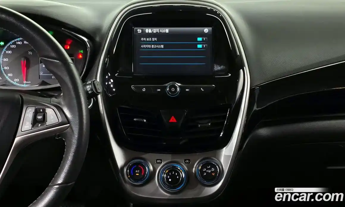 Chevrolet Spark 2016 1.0 Автомат в Москве № 314808, фото 20