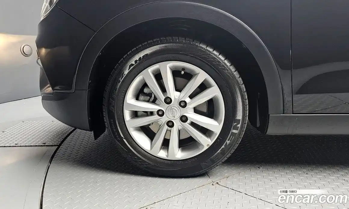 SsangYong TIBOLI 2016 1.6 Автомат в Москве № 31976, фото 10