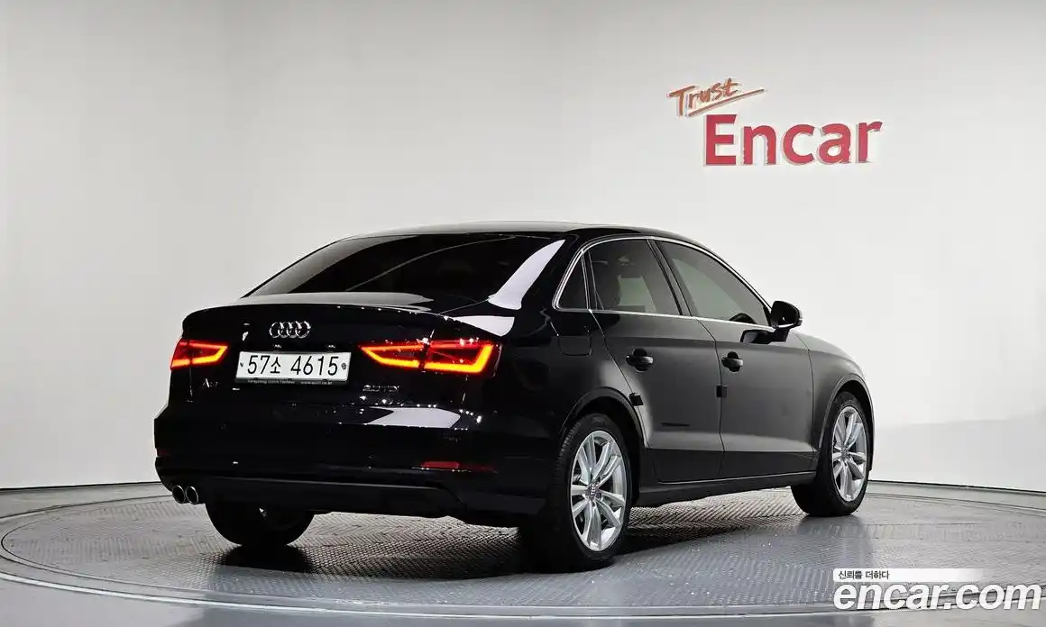 Audi A3 2014 2.0 Автомат в Москве № 324801, фото 17