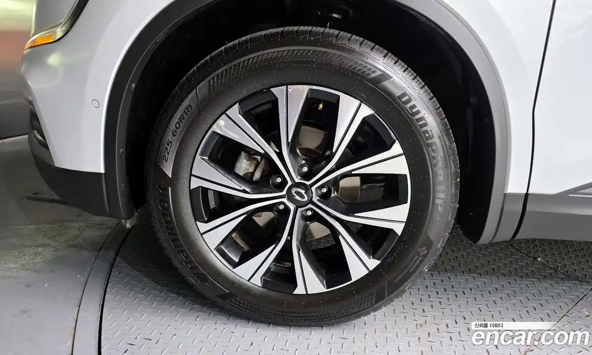 Renault QM6 2023 2.0 Автомат в Москве № 329020, фото 14