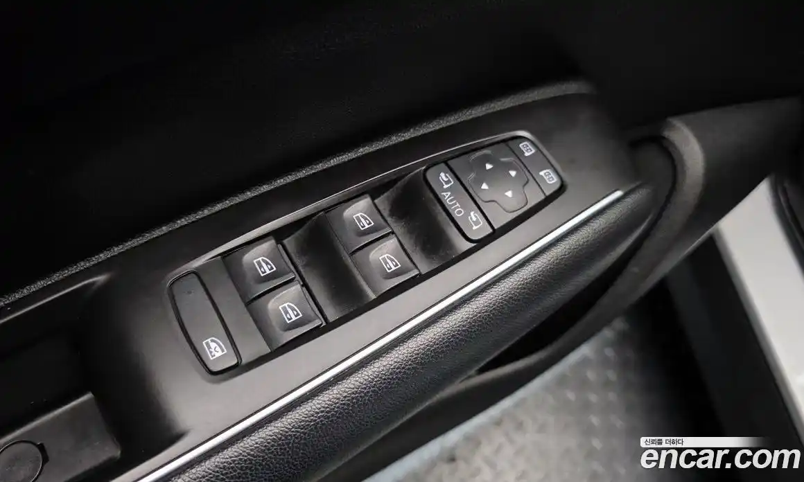 Renault QM6 2023 2.0 Автомат в Москве № 329020, фото 5