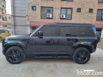 Land Rover Defender 2023 2.0 Автомат в Москве № 333216, миниатюра 3